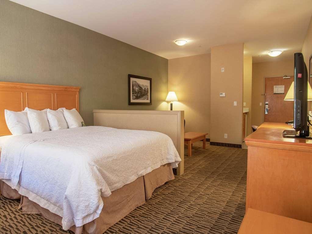 Hampton Inn By Hilton Kamloops Pokój zdjęcie