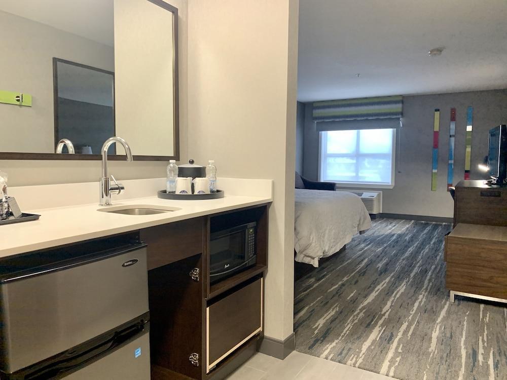 Hampton Inn By Hilton Kamloops Zewnętrze zdjęcie