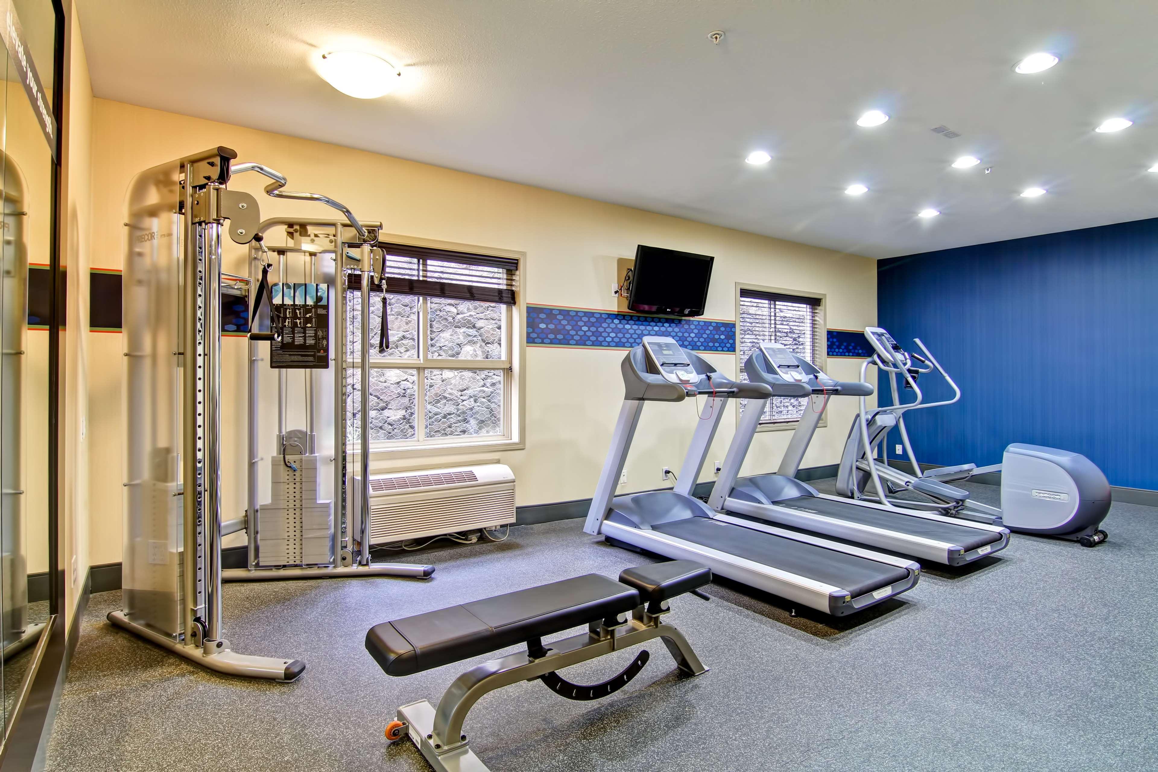 Hampton Inn By Hilton Kamloops Zewnętrze zdjęcie