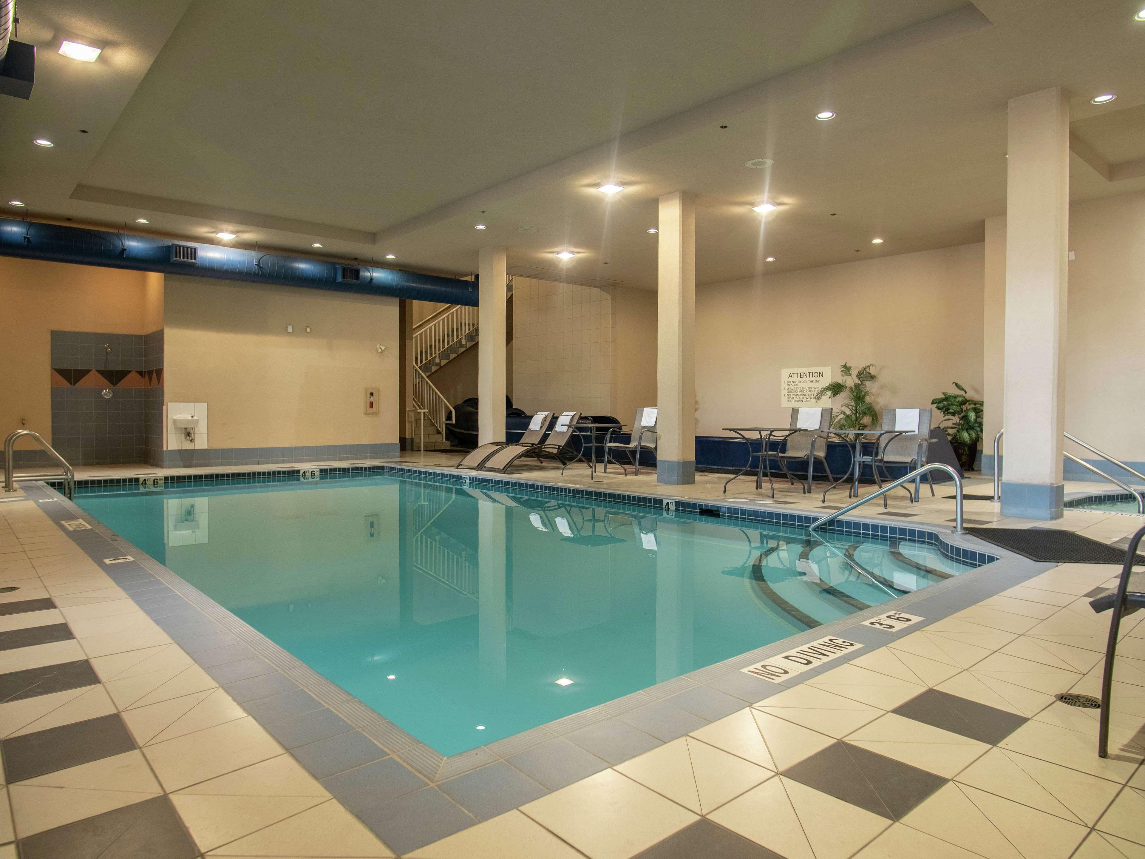 Hampton Inn By Hilton Kamloops Zewnętrze zdjęcie