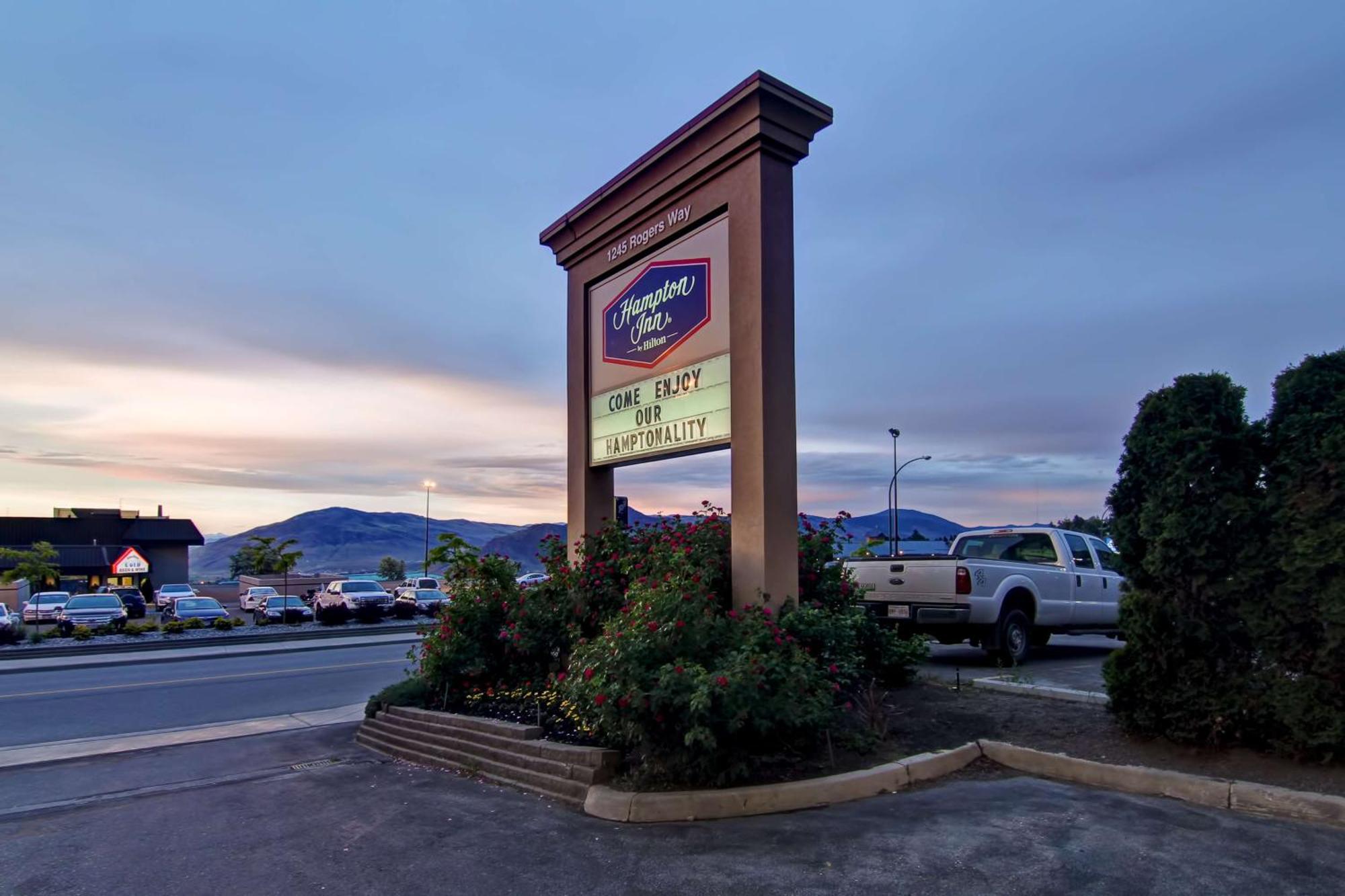 Hampton Inn By Hilton Kamloops Zewnętrze zdjęcie